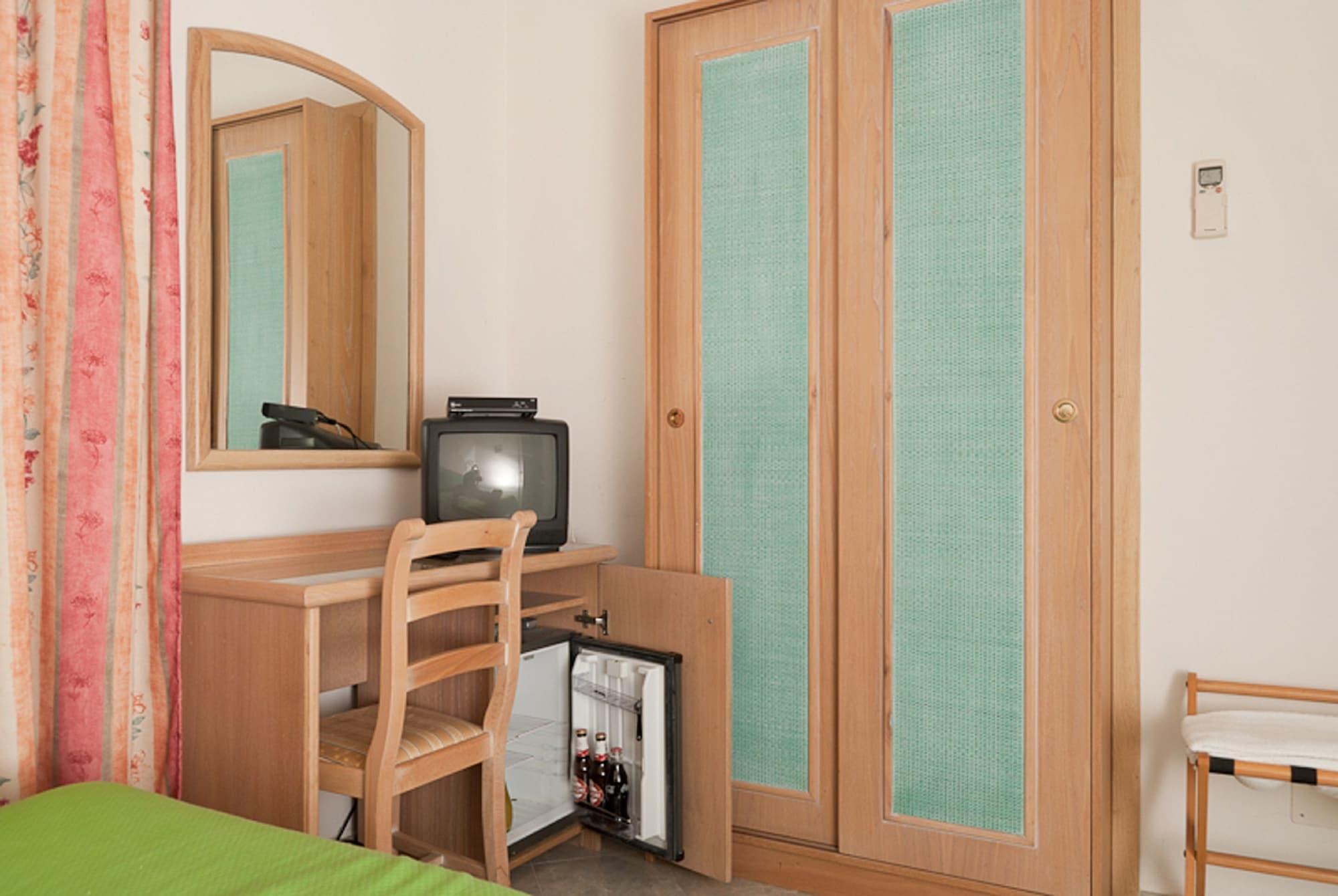 Hotel Del Postiglione Иския Екстериор снимка