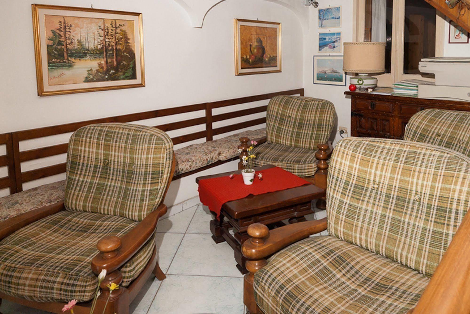 Hotel Del Postiglione Иския Екстериор снимка